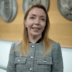 Dra. Andrea Verónica Mahn Osses